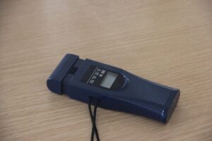 【改正法対応】アルコールチェッカーの使い方｜企業が注意すべきポイントを解説