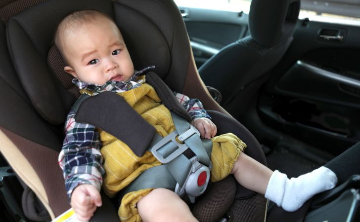 子ども車内放置